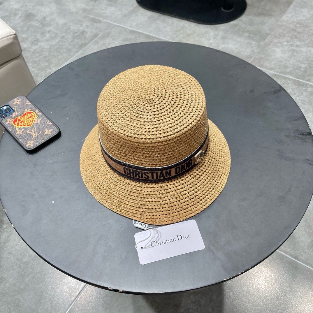 Christian Dior Caps